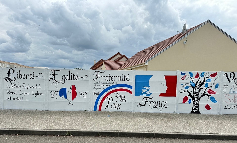 Une fresque réalisée avec les jeunes à Vernouillet (28)